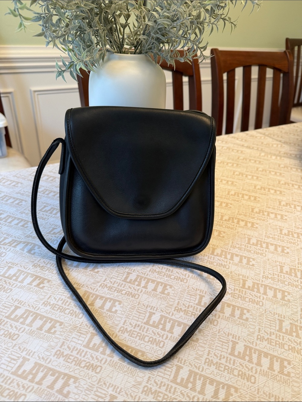 Coach Vintage Linsay Crossbody bag🖤